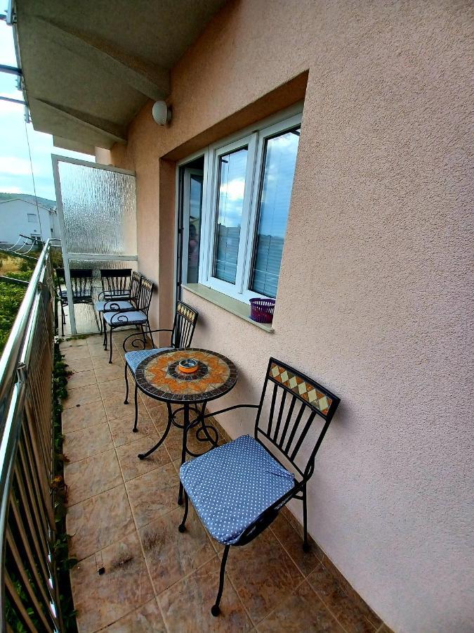 Apartment Prskalo - Vodice Exterior photo