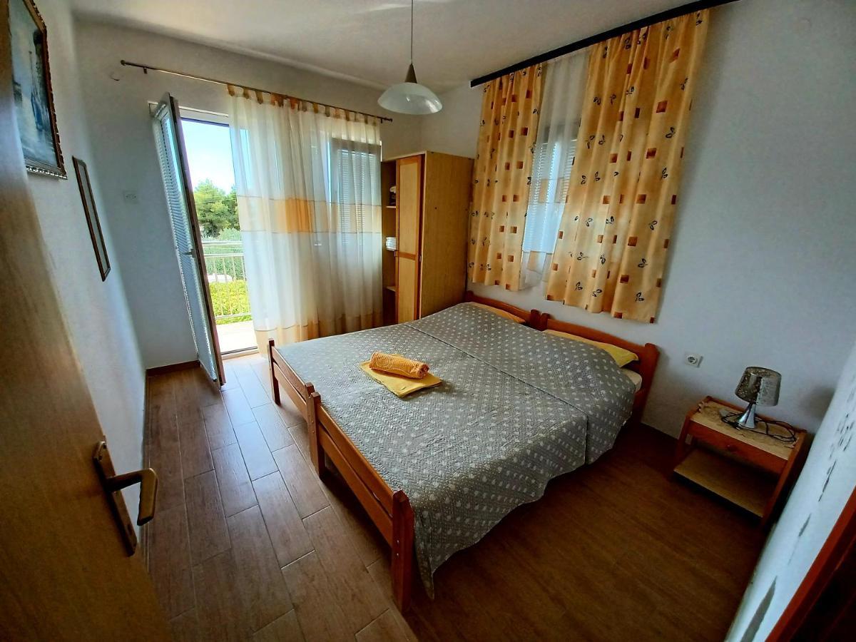 Apartment Prskalo - Vodice Exterior photo