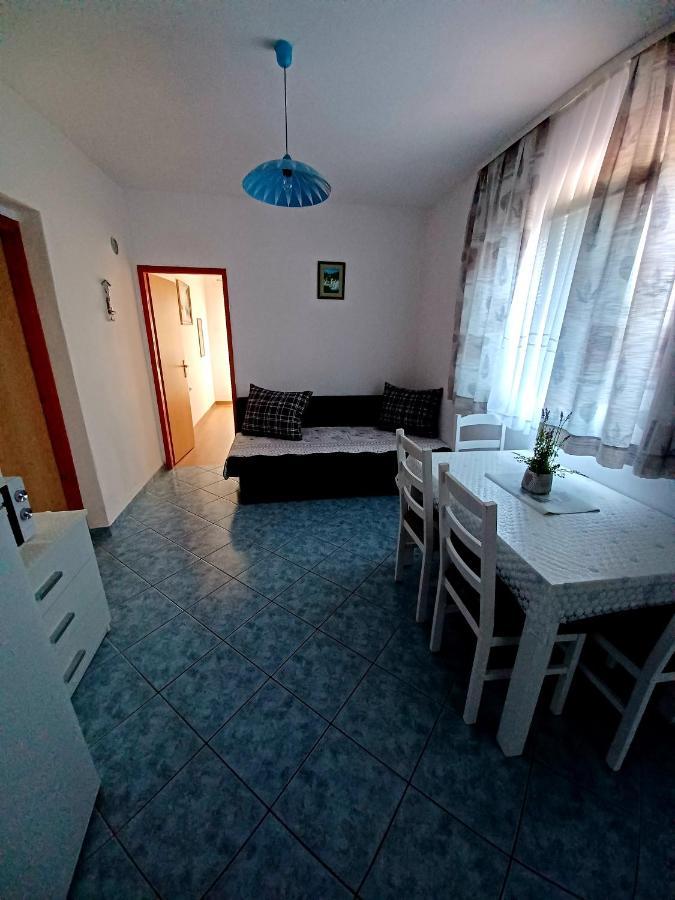 Apartment Prskalo - Vodice Exterior photo