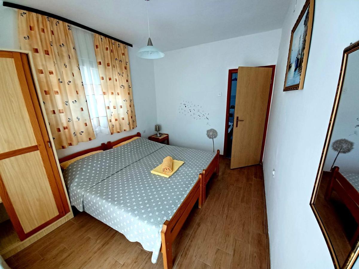 Apartment Prskalo - Vodice Exterior photo